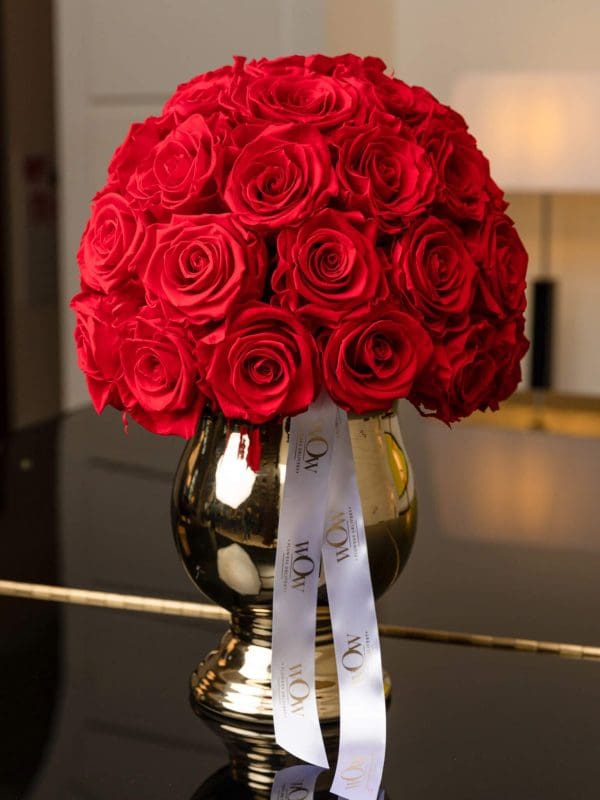 Miegančios rožės vazoje “Deluxe”